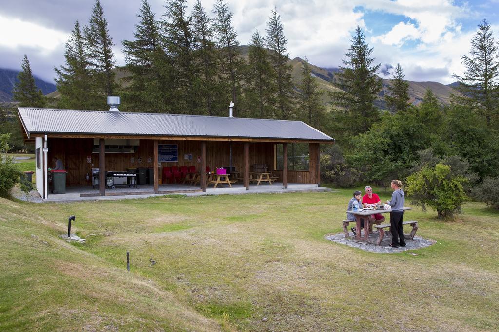 Отель Glentanner Park Centre Aoraki / Mount Cook Экстерьер фото