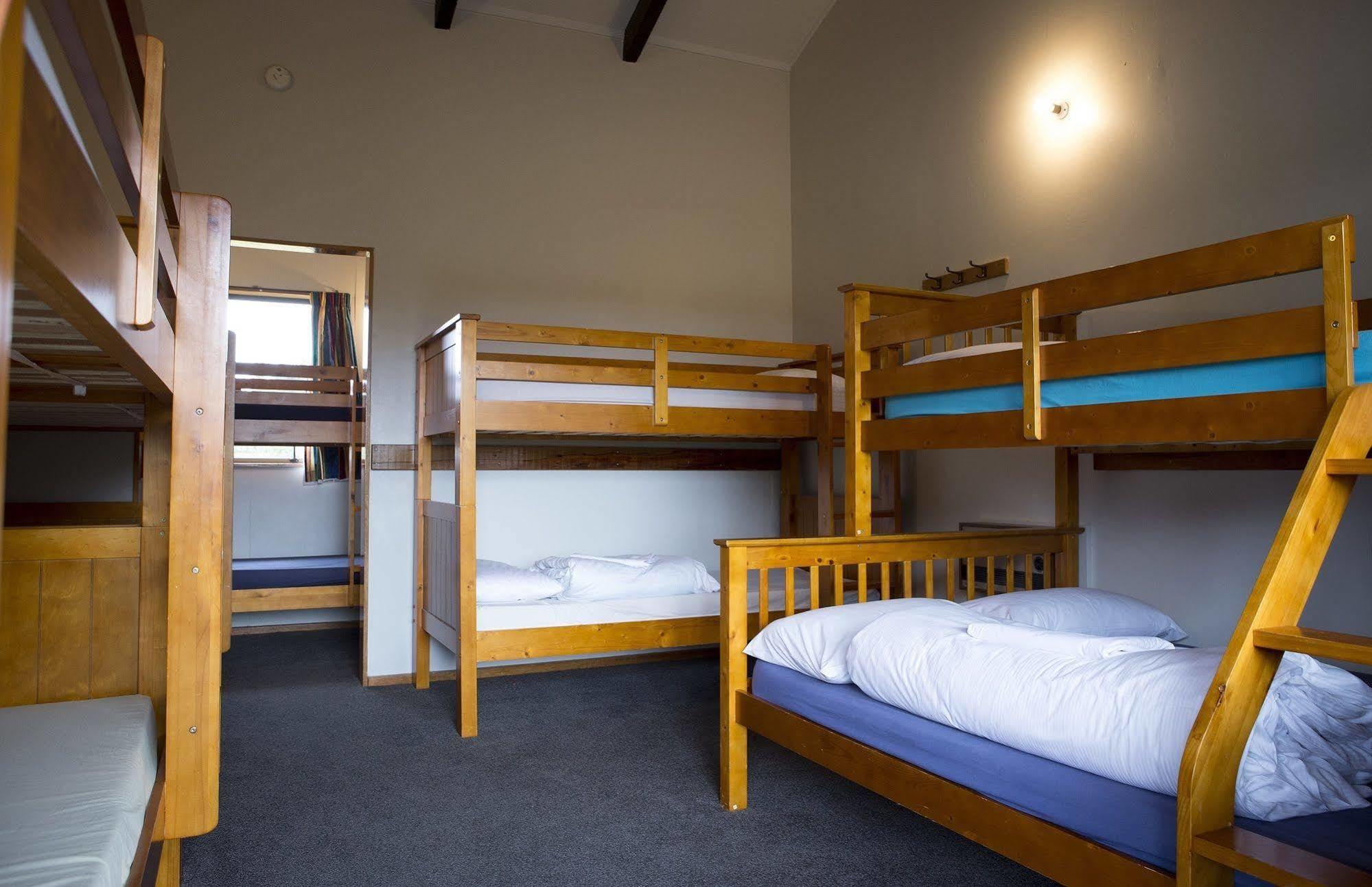Отель Glentanner Park Centre Aoraki / Mount Cook Экстерьер фото